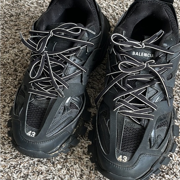 Balenciaga Track - Picture 1 of 2